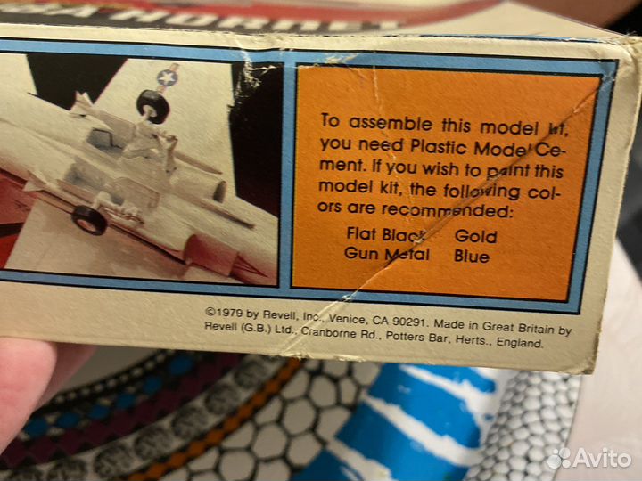 Сборная модель самолета F-18A hornet