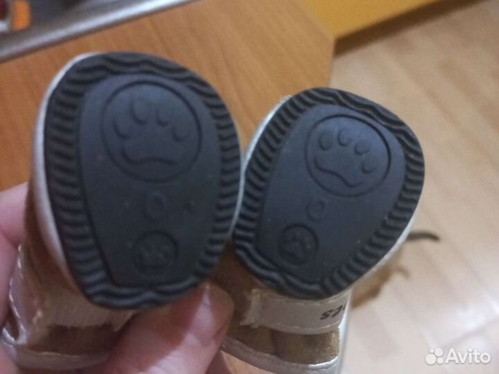 Зимний комбинезончик и ботиночки