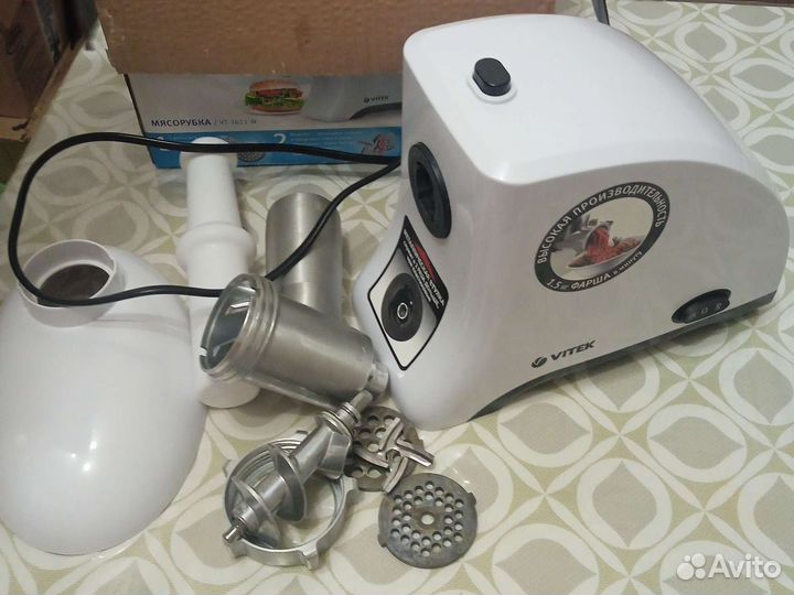 Мясорубка Vitek на запчасти