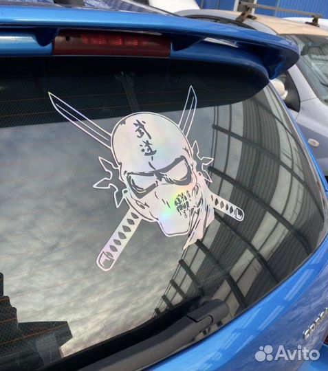 Наклейки на авто, изготовление плоттерная резка