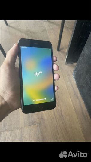 iPhone 8 Plus, 64 ГБ