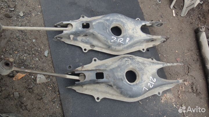 Задние рычаги Mercedes E W212 W204 Е-класс В212