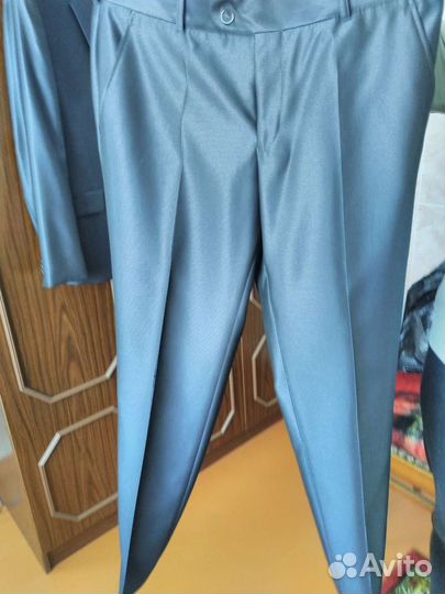 Костюм мужской