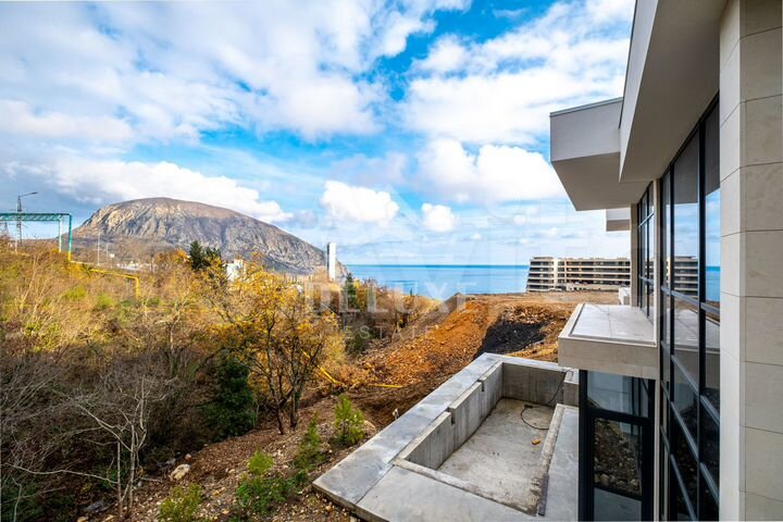 Дом 262,7 м² на участке 5,3 сот.