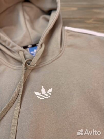 Спортивный костюм с худи Adidas