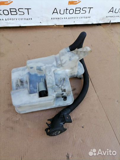 61667034967 Бачок стеклоомывателя BMW E60