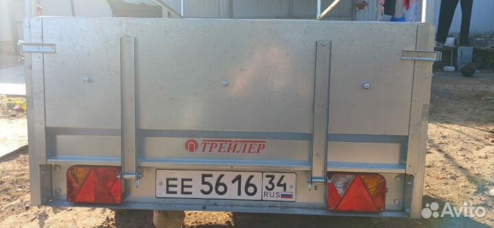 Прицеп на легковой автомобиль