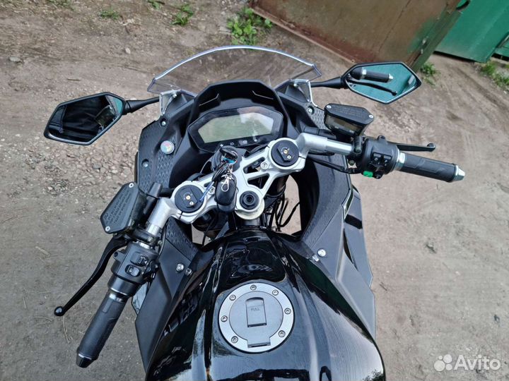 Электромотоцикл Yamaha YZF R3 8000W