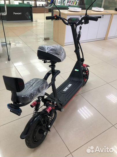 Электроскутер White Siberia Light 1200W