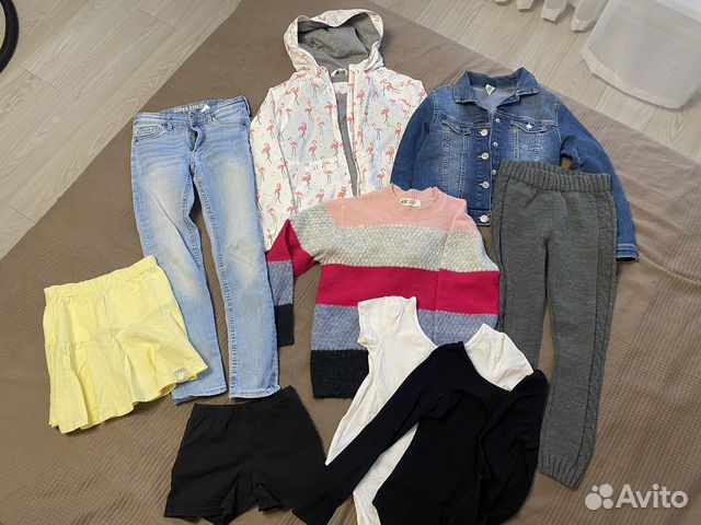 Пакет одежды на девочку 122-128