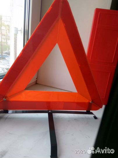 Знак аварийной остановки