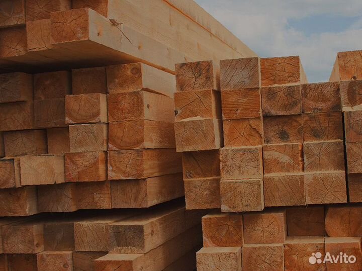 Частные постройки с лиственничным брусом