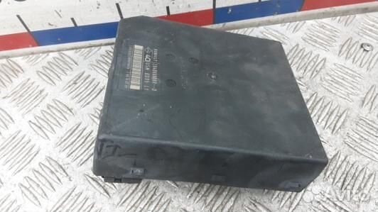 Блок предохранителей renault megane 3 (LNT09M101)