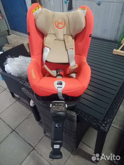 Детское кресло Cybex Sirona M2 i-Size + Base-M