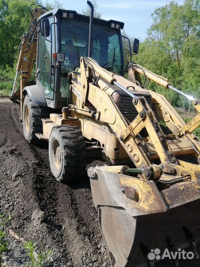 Экскаватор-погрузчик LiuGong CLG777A, 2013