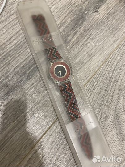Часы swatch