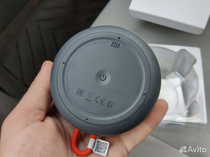 Портативная колонка Mi Portable Bluetooth Speaker