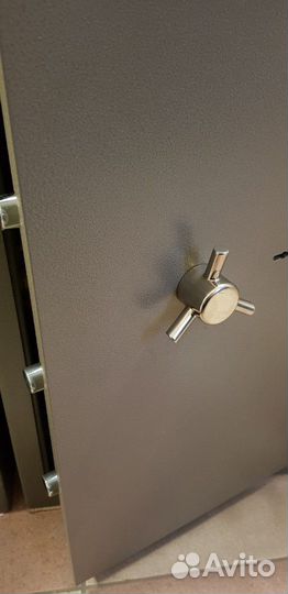 Сейф 1 class Карат ASK90 для денег и ценных бумаг