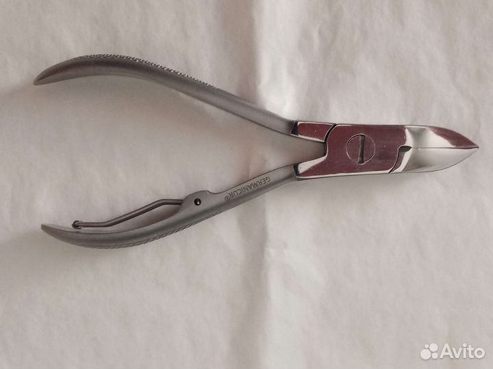 Кусачки для маникюра профессиональные