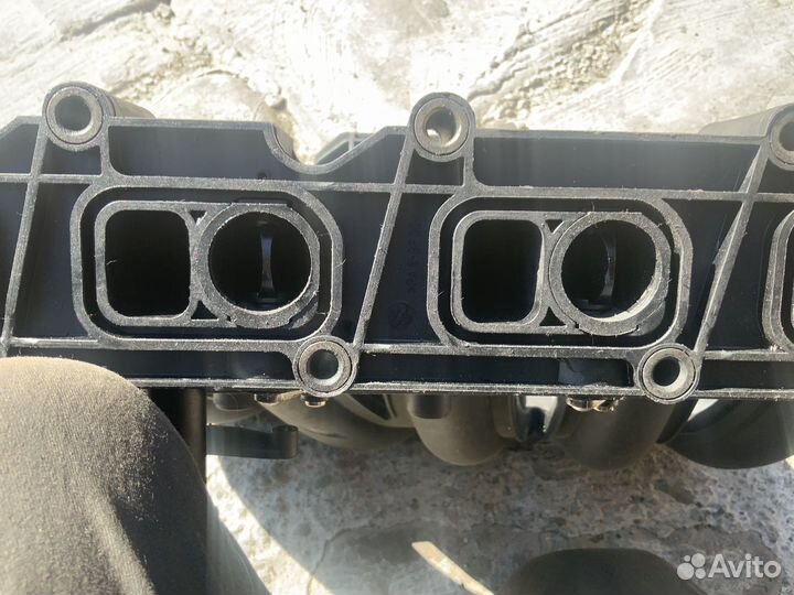 Коллектор впускной Mercedes om612