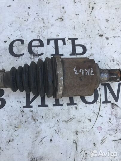 Полуось передняя левая Land Rover Freelander