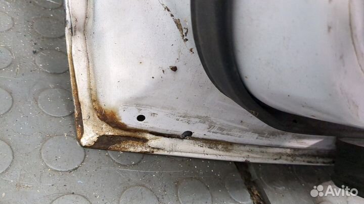 Дверь боковая правая передняя Toyota Tundra