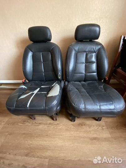 Передние сиденья jeep grand cherokee zj
