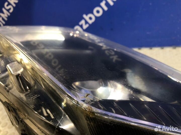 Фара передняя левая Nissan Terrano