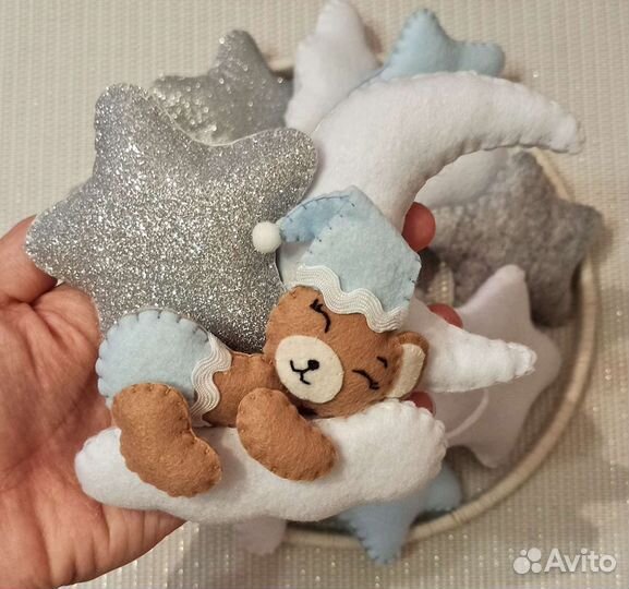 Детский мобиль