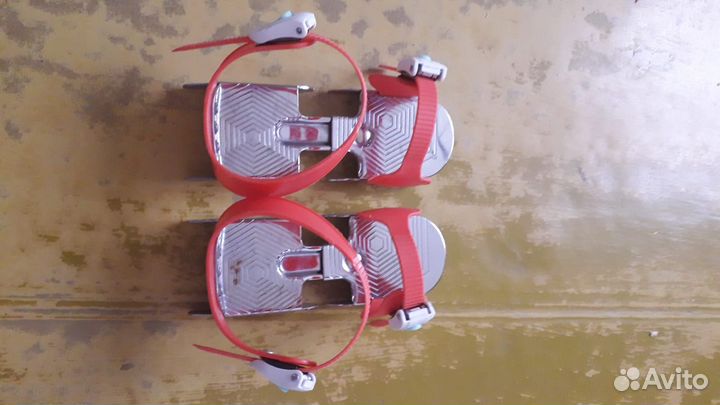 Детские лыжи и раздвижные коньки