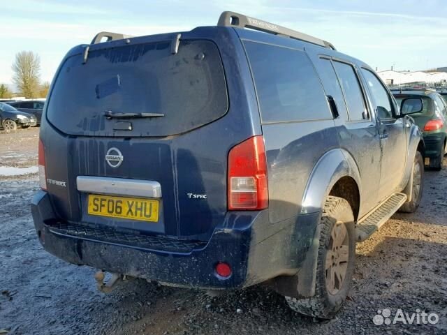 Разбор на запчасти Nissan Pathfinder
