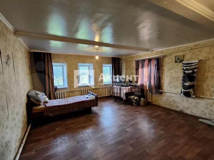 Дом 54,5 м² на участке 6 сот.