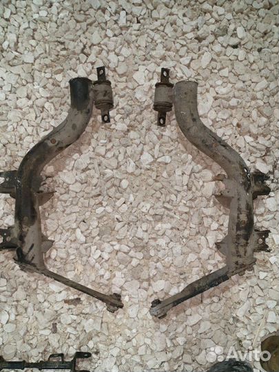 Рычаги задние Хонда CR-V 2