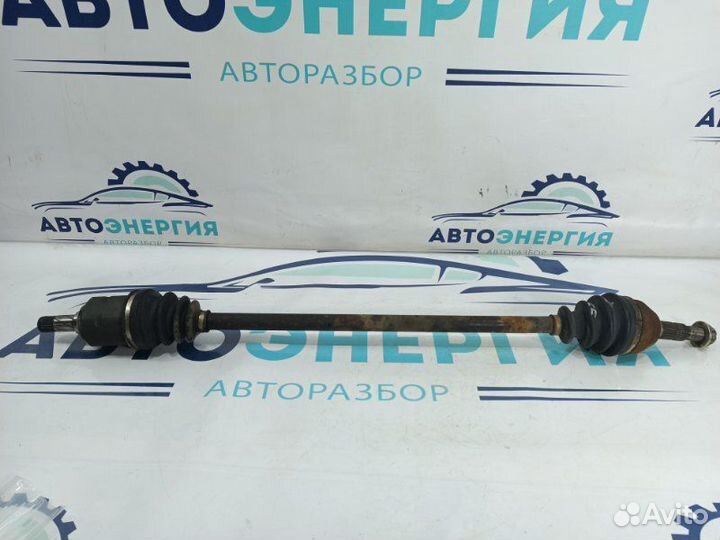 Привод передний правый Opel Astra H седан Z18XER
