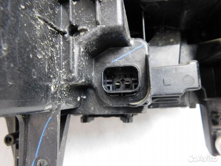 Фара левая BMW X7