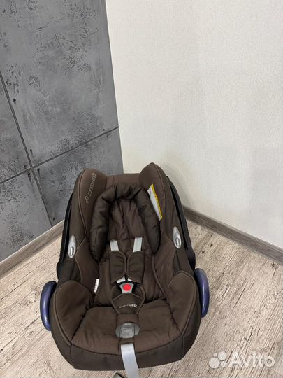 Автолюлька maxi cosi cabriofix