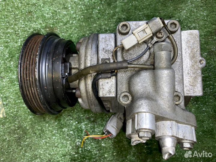 Компрессор кондиционера 3S-FE Toyota Camry SV43 44