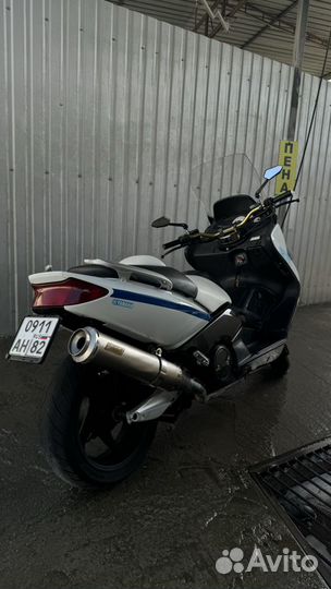 Yamaha T-max xp500