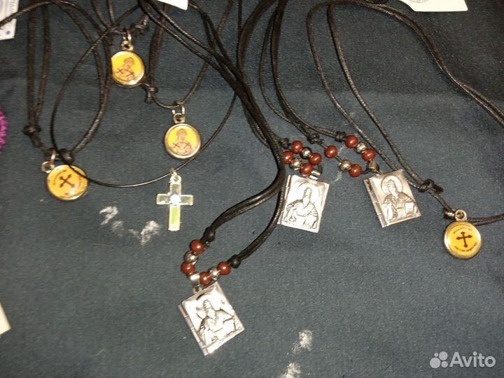 Православные религиозные изделия иконы