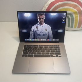 Максимальный macbook pro 16 2022 i9/32Gb 8Gb vram