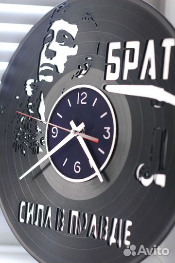 Настенные часы Брат