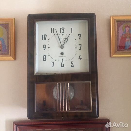 Часы настенные СССР янтарь