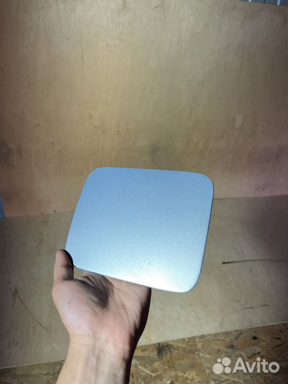 Лючок бензобака Hyundai Elantra XD