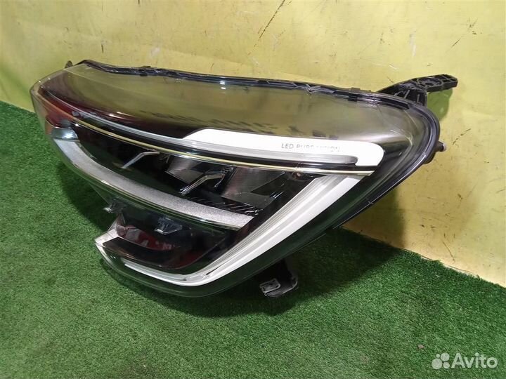 Фара левая Renault Arkana 2018