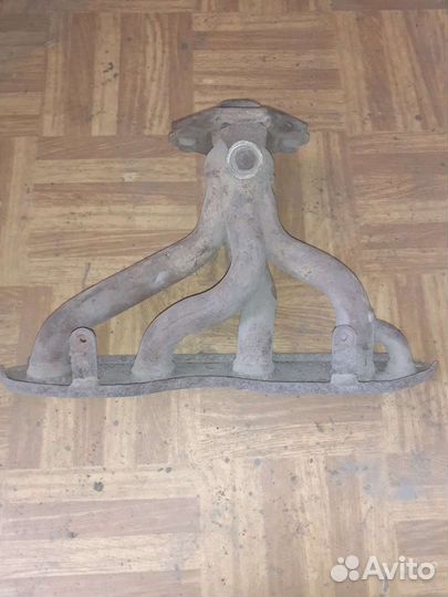 Коллектор выпускной Mitsubishi Lancer 10