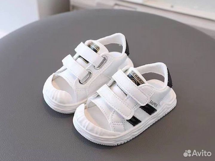 Босоножки детские