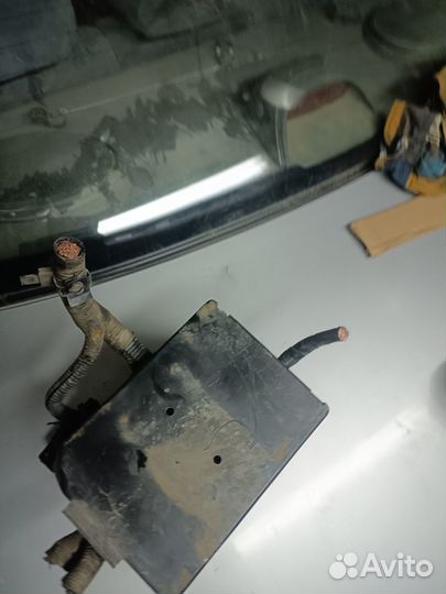 Корпус блока предохранителей Kia Spectra