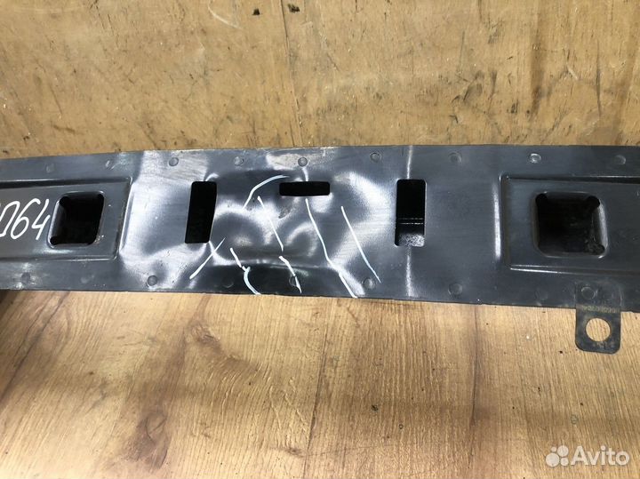 Усилитель переднего бампера Skoda Kodiaq