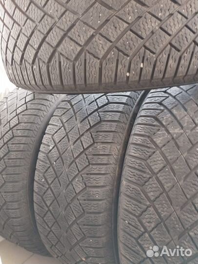 Continental ContiVikingContact 7 235/55 R17 103T