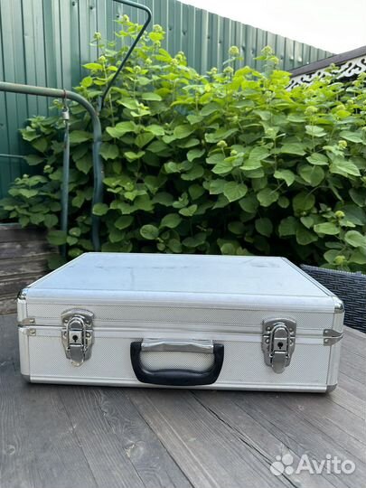 Складная 2-ух стороняя буклетница